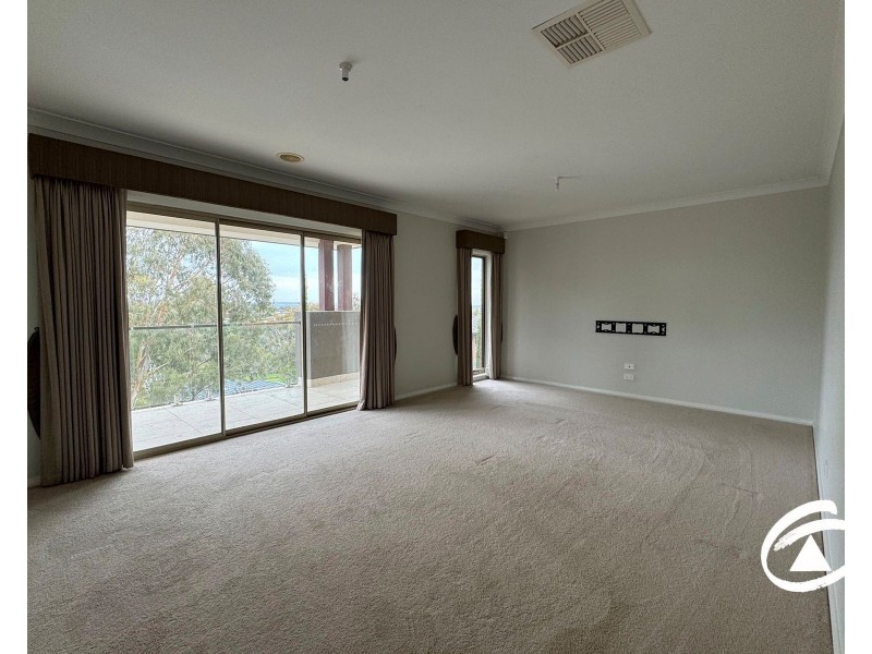 6 Eaglehawk Drive, Berwick VIC 3806