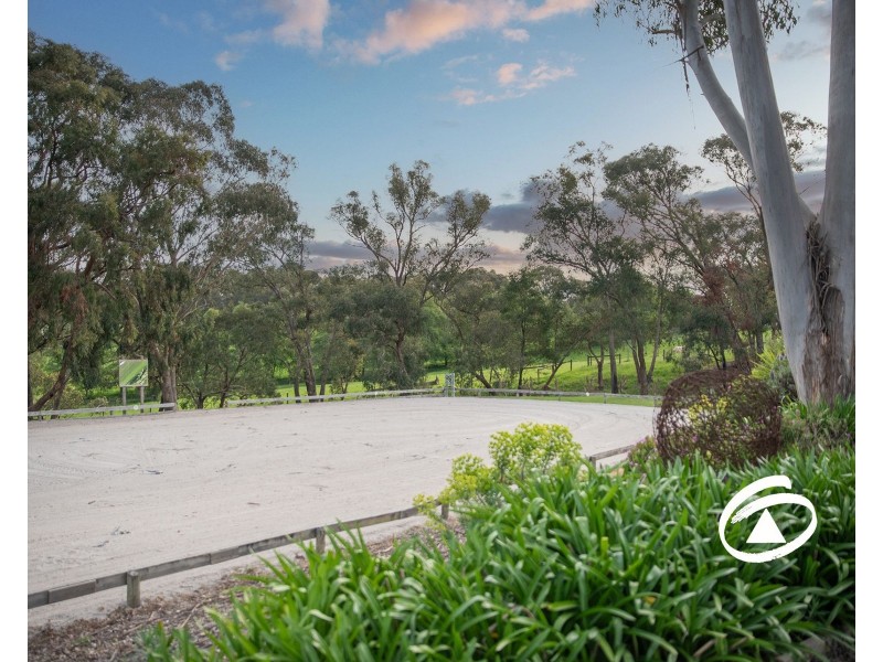 52 Patons Road, Macclesfield VIC 3782