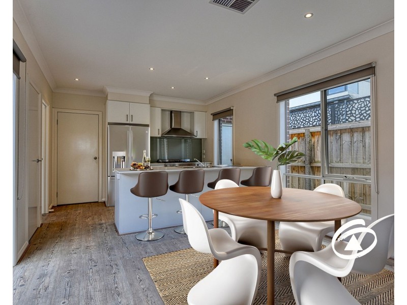 229 Pink Hill Boulevard, Officer VIC 3809