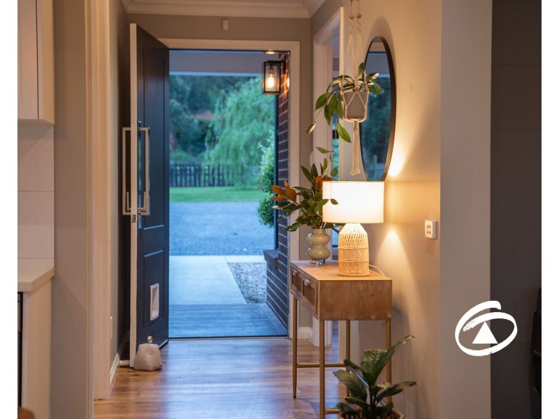 68 Fielder Road, Cockatoo VIC 3781