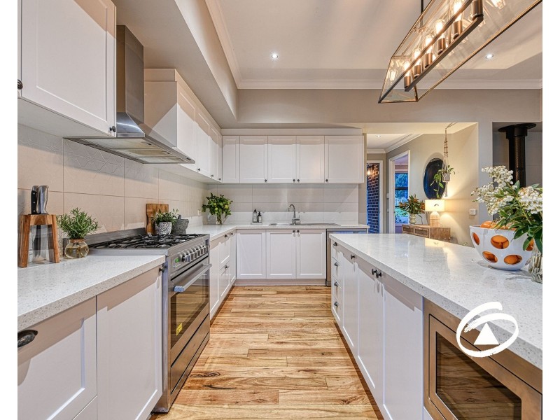 68 Fielder Road, Cockatoo VIC 3781