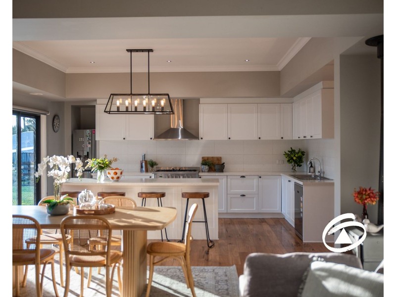 68 Fielder Road, Cockatoo VIC 3781