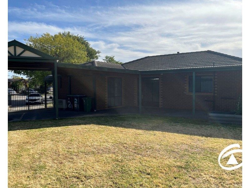 2 Susan Close, Narre Warren VIC 3805
