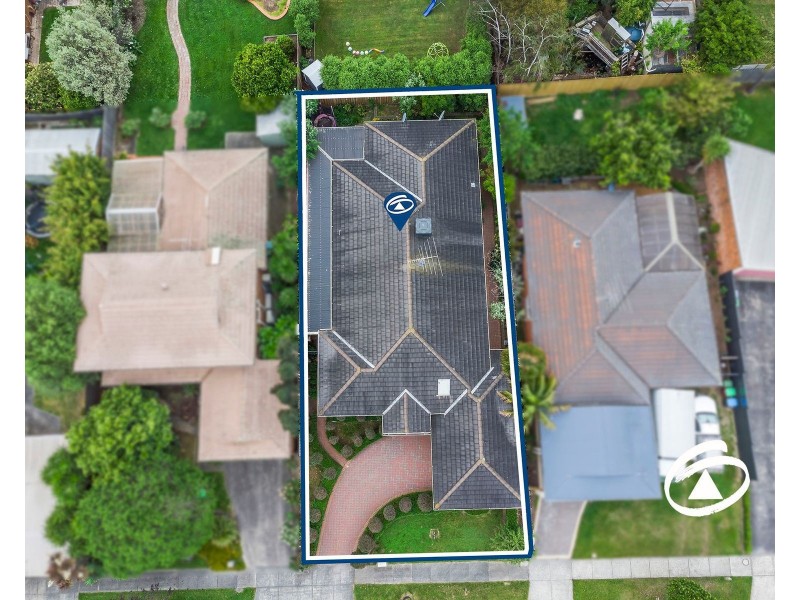 2 Ezard Close, Berwick VIC 3806