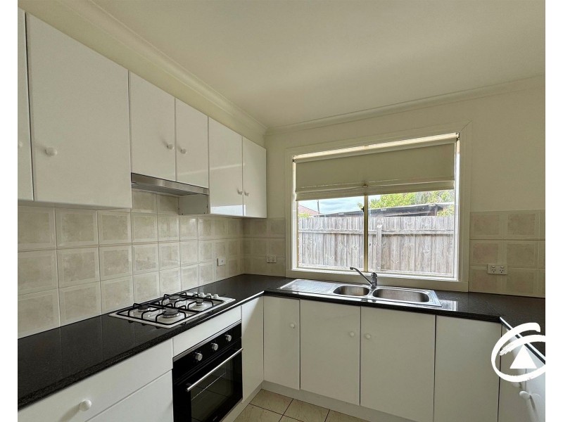 4/14 Clement Street, Dandenong VIC 3175