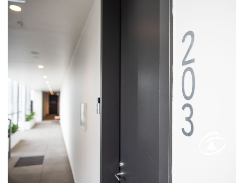 203/9 Gloucester Avenue, Berwick VIC 3806