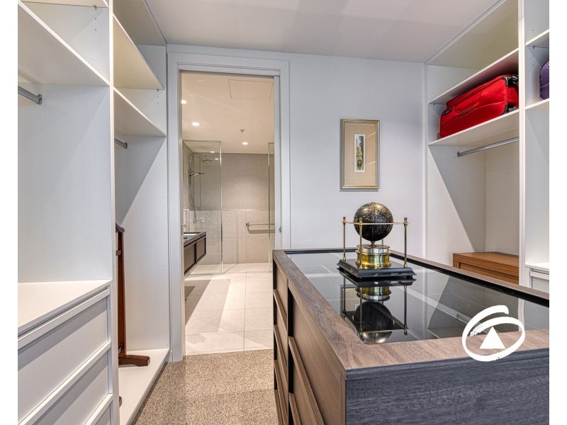 203/9 Gloucester Avenue, Berwick VIC 3806