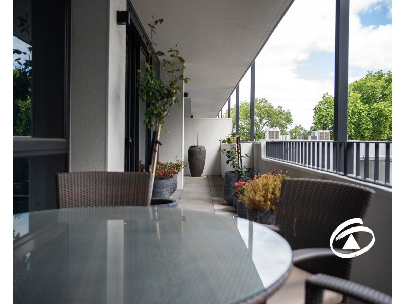 203/9 Gloucester Avenue, Berwick VIC 3806