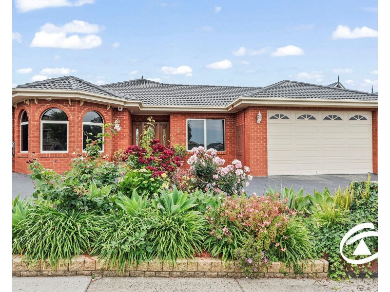 4 Livingstone Rise, Lynbrook VIC 3975