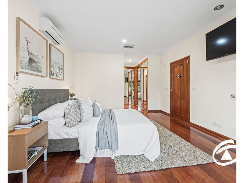 4 Livingstone Rise, Lynbrook VIC 3975