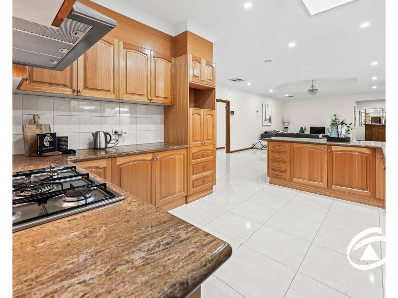 4 Livingstone Rise, Lynbrook VIC 3975