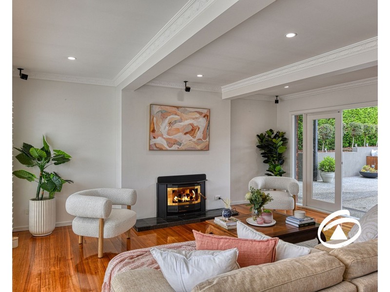 38 Avebury Drive, Berwick VIC 3806