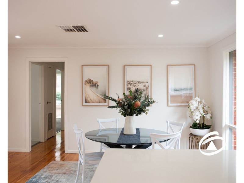 38 Avebury Drive, Berwick VIC 3806