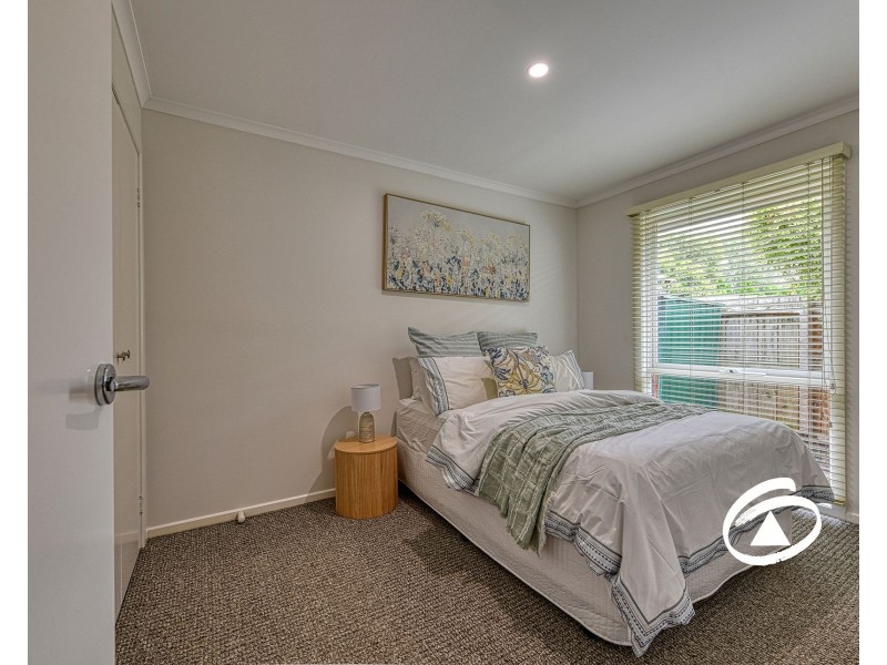 38 Avebury Drive, Berwick VIC 3806