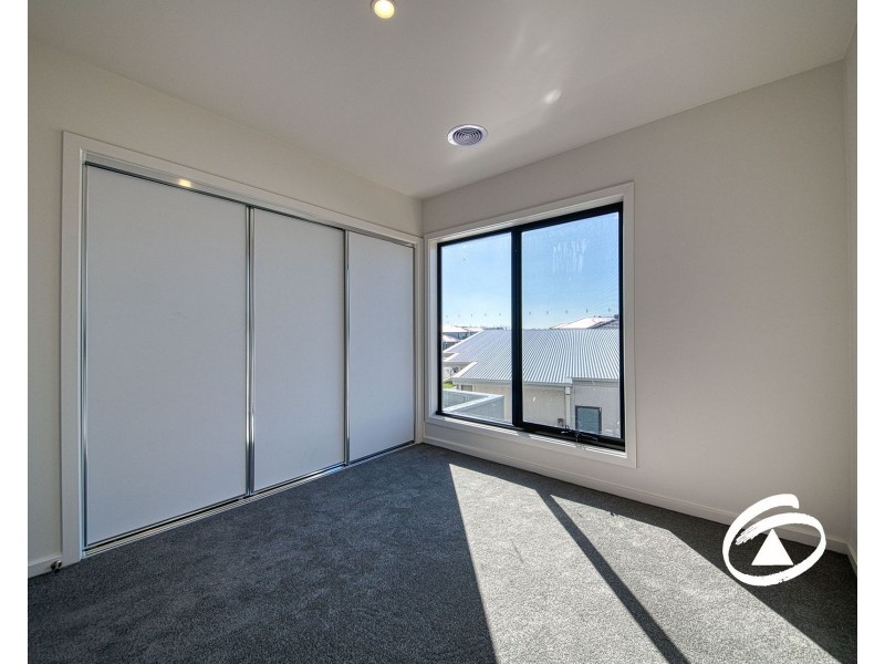 88 Aberfeldy Crescent, Cranbourne South VIC 3977
