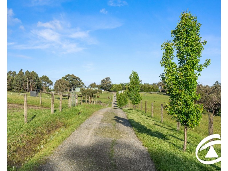 75 Altson Road, Belgrave South VIC 3160