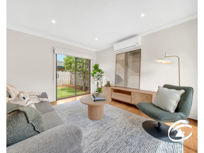4/4 Allan Street, Berwick VIC 3806