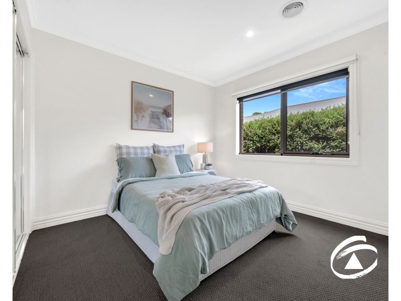 4/4 Allan Street, Berwick VIC 3806