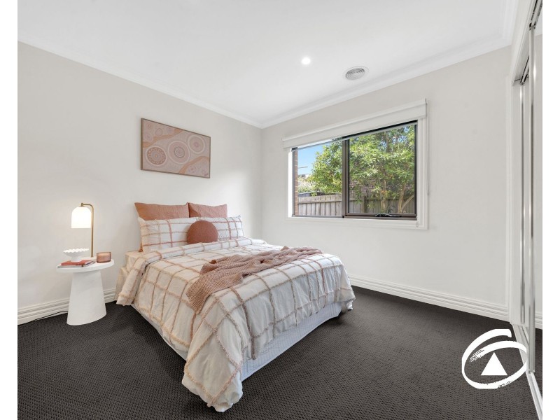 4/4 Allan Street, Berwick VIC 3806