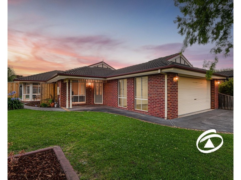 64 Edgbaston Circuit, Berwick VIC 3806