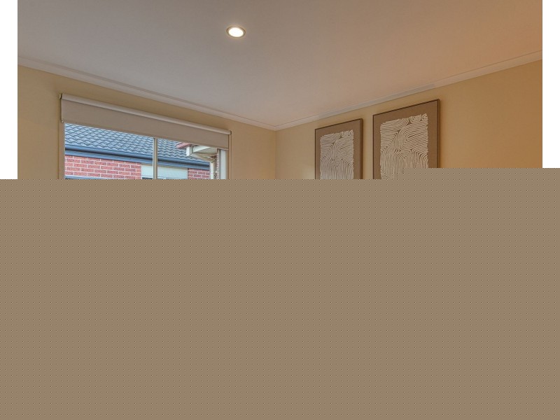 64 Edgbaston Circuit, Berwick VIC 3806