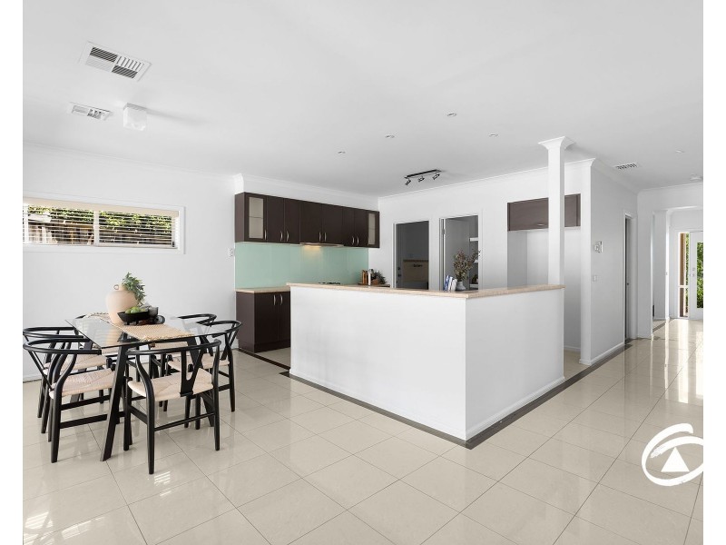 9 Ellesse Way, Berwick VIC 3806