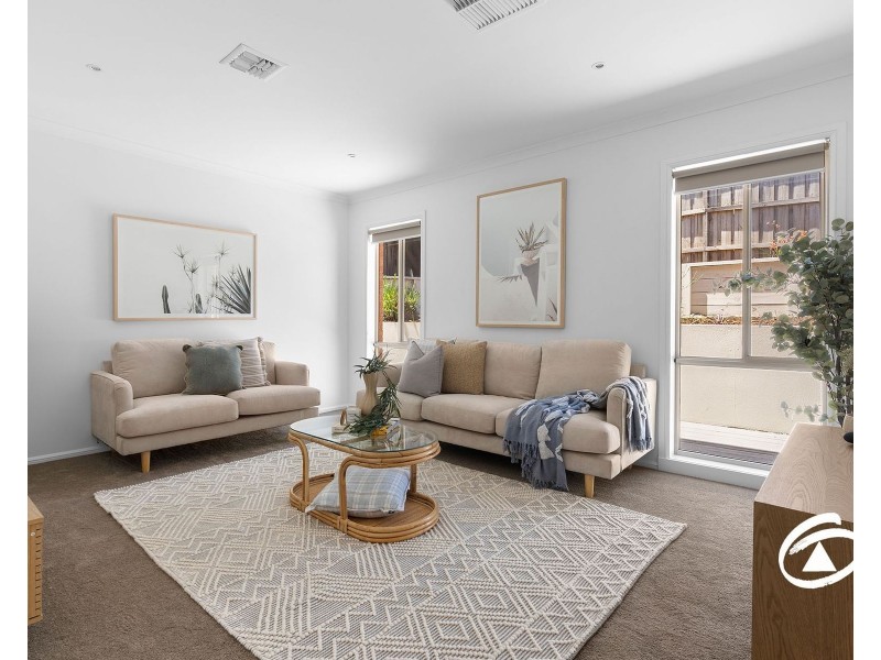 9 Ellesse Way, Berwick VIC 3806