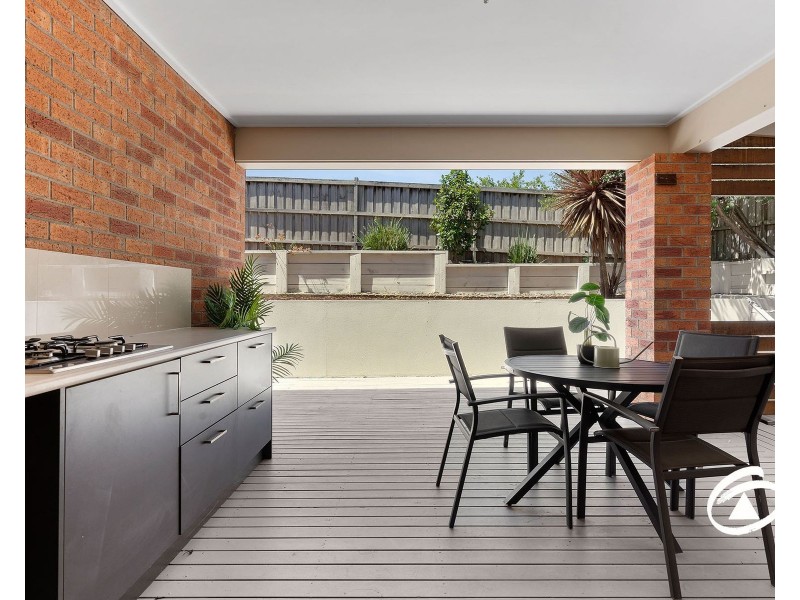 9 Ellesse Way, Berwick VIC 3806