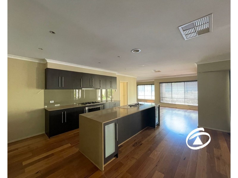 24 Chase Boulevard, Berwick VIC 3806