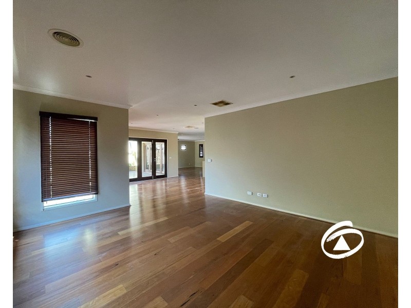 24 Chase Boulevard, Berwick VIC 3806