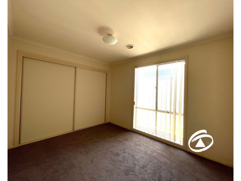 24 Chase Boulevard, Berwick VIC 3806