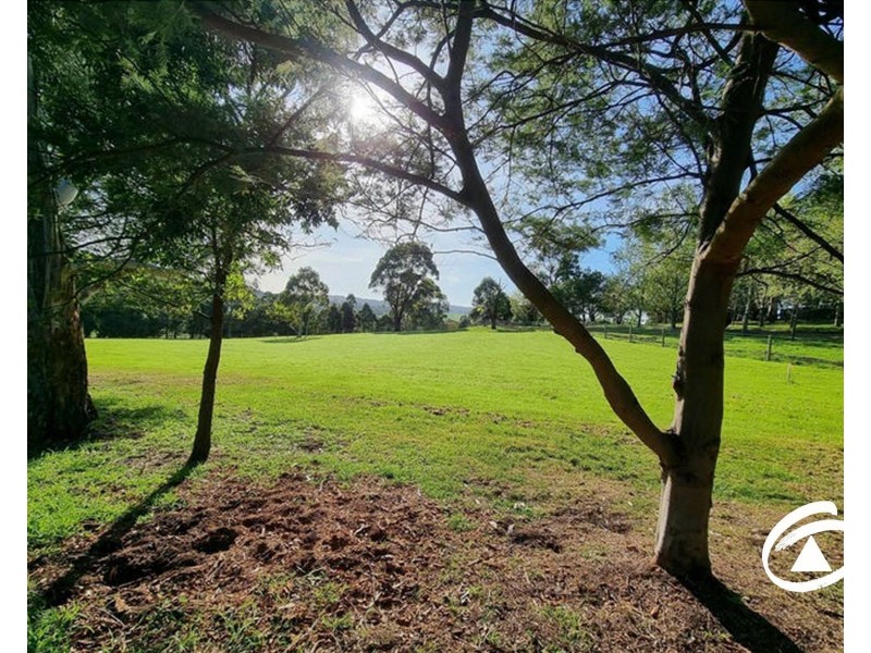 90 Beaumont Road, Berwick VIC 3806