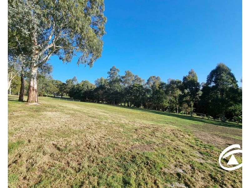 90 Beaumont Road, Berwick VIC 3806