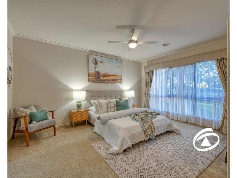 52 Tantallon Boulevard, Beaconsfield VIC 3807