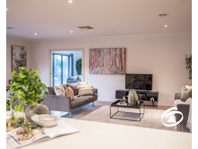 52 Tantallon Boulevard, Beaconsfield VIC 3807