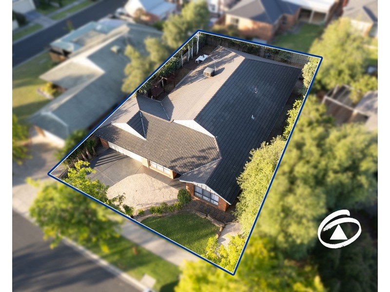 52 Tantallon Boulevard, Beaconsfield VIC 3807