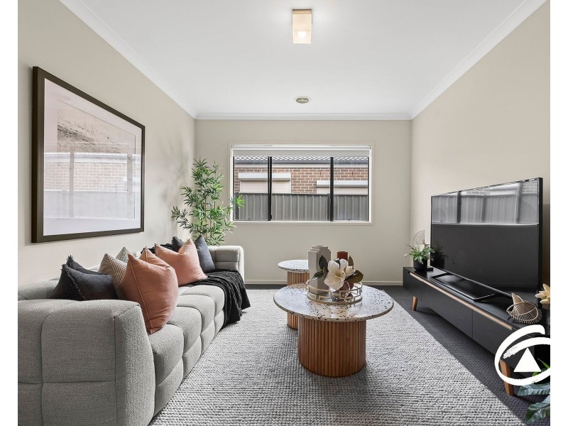 105 Selandra Boulevard, Clyde North VIC 3978