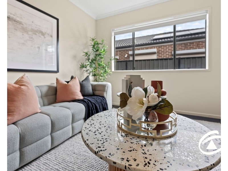 105 Selandra Boulevard, Clyde North VIC 3978