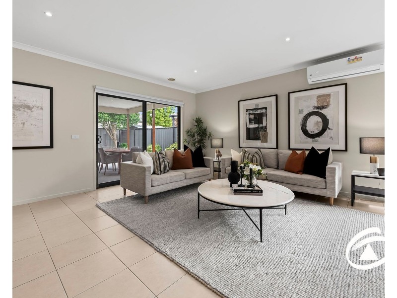 105 Selandra Boulevard, Clyde North VIC 3978