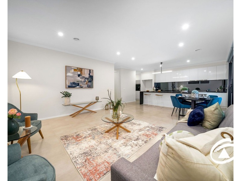 7 Gian Street, Clyde VIC 3978