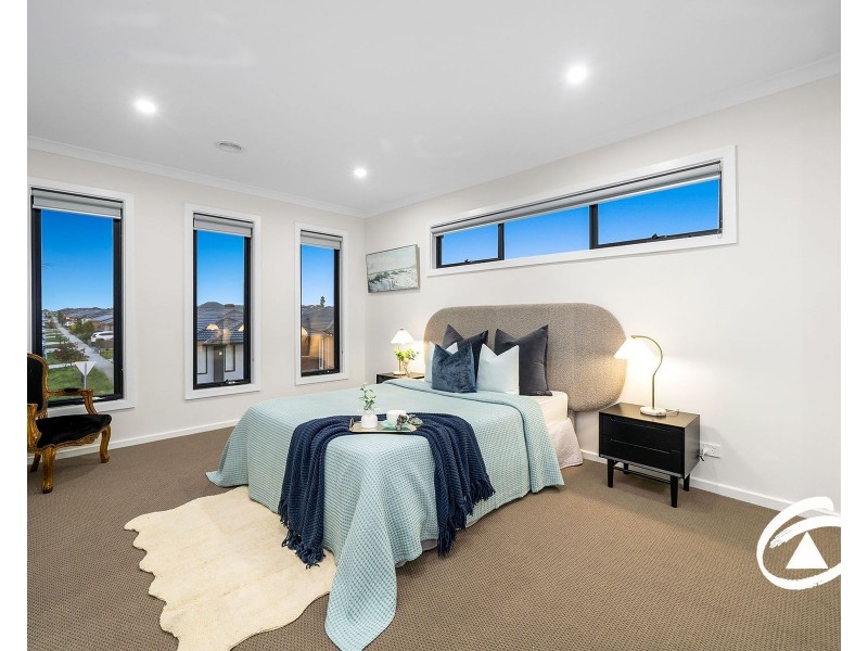 7 Gian Street, Clyde VIC 3978