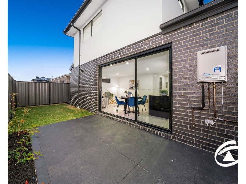 7 Gian Street, Clyde VIC 3978