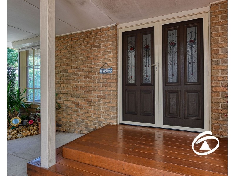 9 Scarborough Drive, Narre Warren South VIC 3805