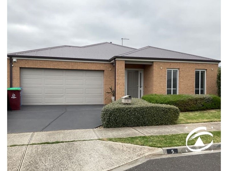 5 Featherbrook Circuit, Cranbourne North VIC 3977