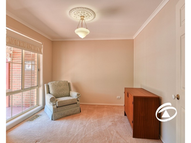 9 Kuranda Crescent, Berwick VIC 3806