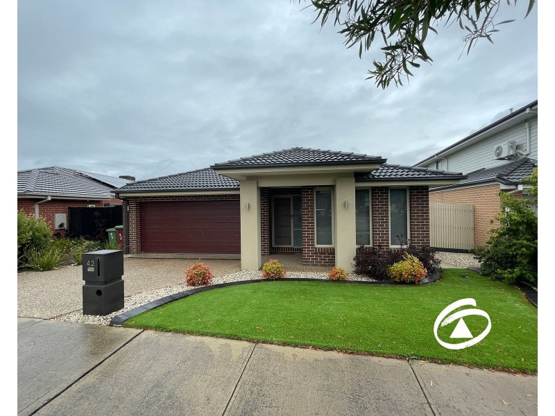 42 Aintree Close, Clyde VIC 3978