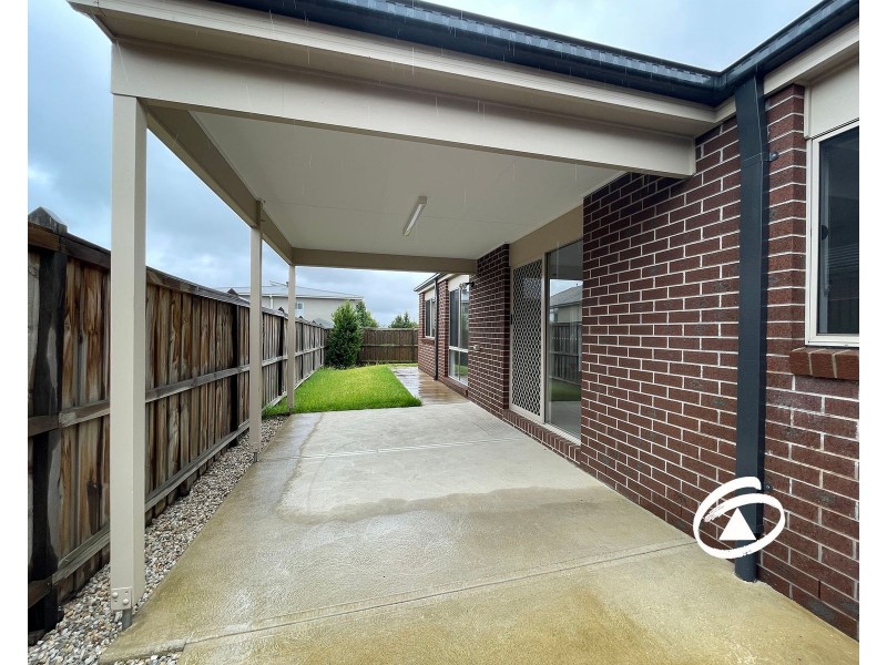 42 Aintree Close, Clyde VIC 3978