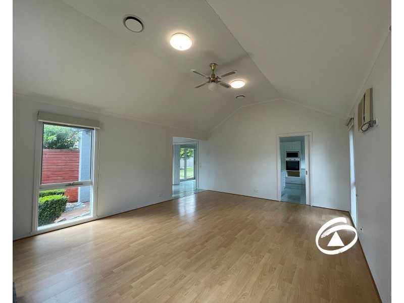 24 Chirnside Road, Berwick VIC 3806