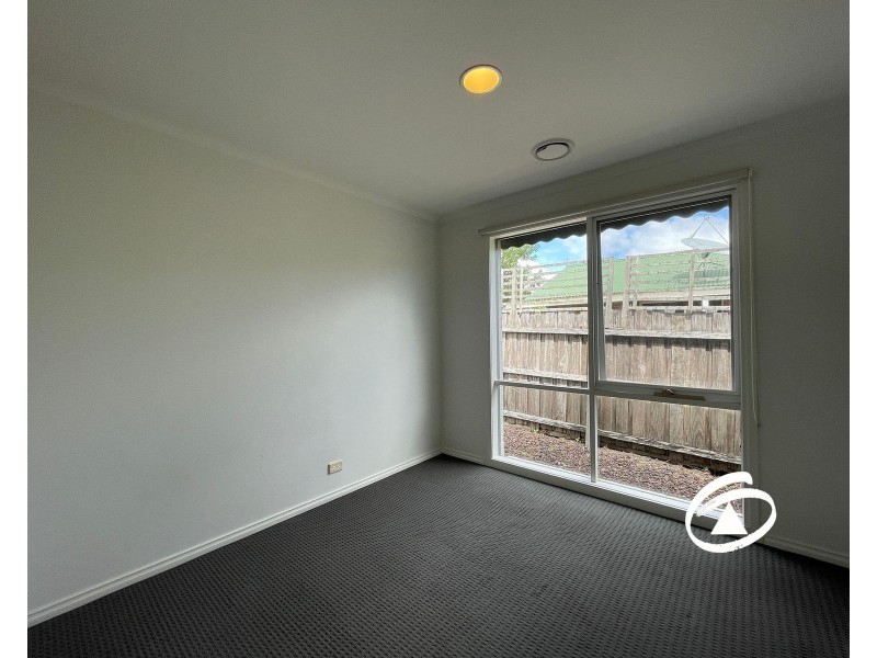 24 Chirnside Road, Berwick VIC 3806