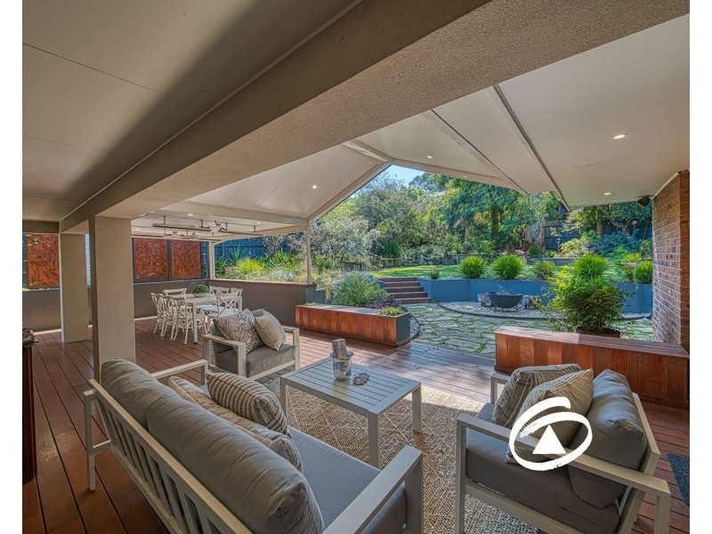 8 Shute Avenue, Berwick VIC 3806